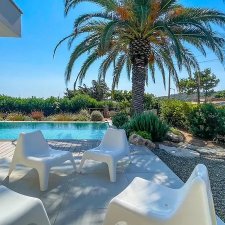 San Ciprianu Mare Di Villa Lecci