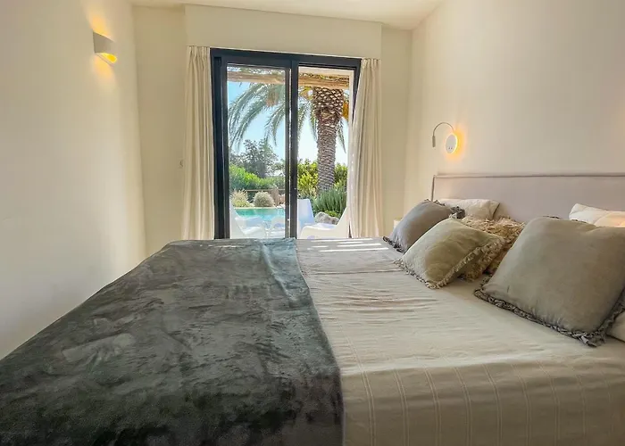 San Ciprianu Mare Di Villa *