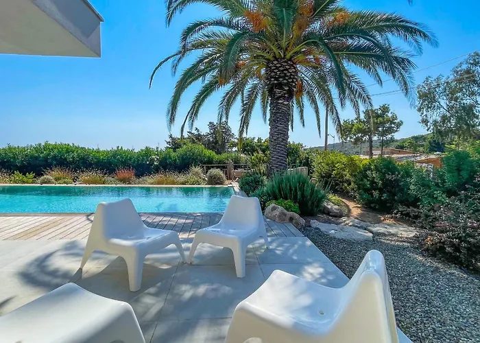 San Ciprianu Mare Di Villa Lecci