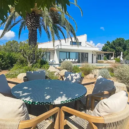 San Ciprianu Mare Di Villa