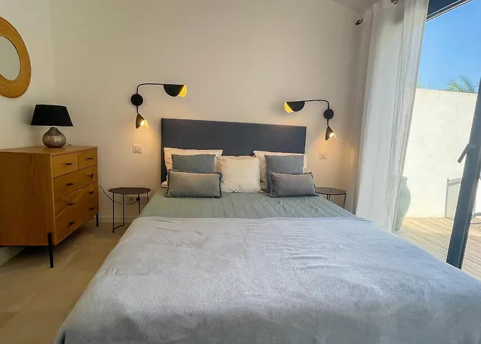 Villa San Ciprianu Mare Di