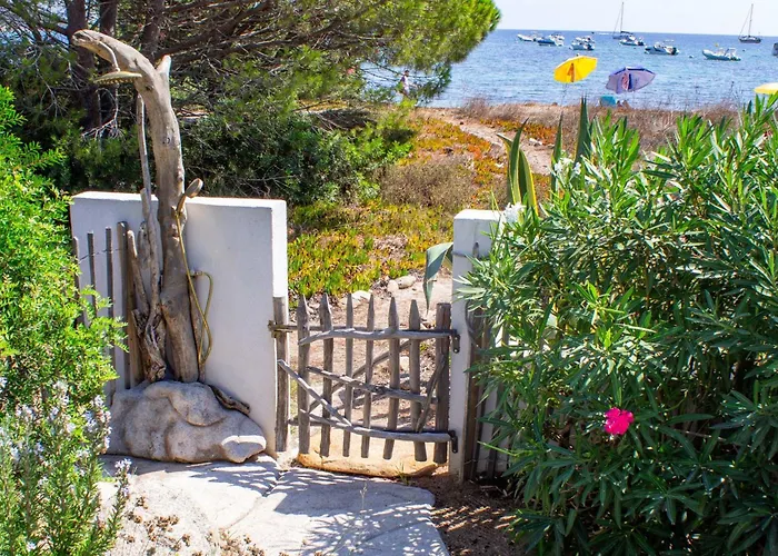 Villa San Ciprianu Mare Di