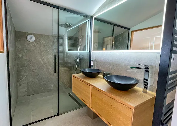 San Ciprianu Mare Di Villa Lecci