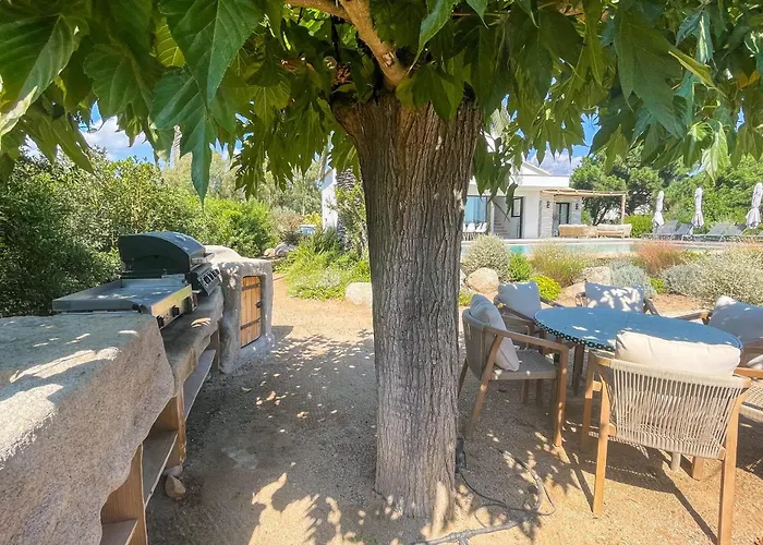 San Ciprianu Mare Di * Lecci